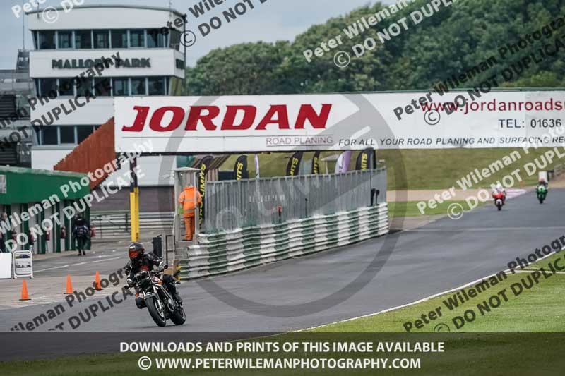 enduro digital images;event digital images;eventdigitalimages;mallory park;mallory park photographs;mallory park trackday;mallory park trackday photographs;no limits trackdays;peter wileman photography;racing digital images;trackday digital images;trackday photos